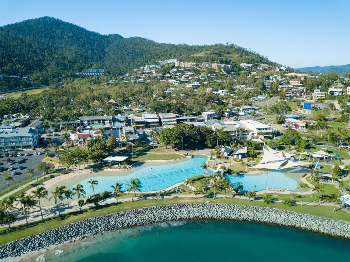 Ocean View Apartment 14 Airlie Beach Exteriör bild