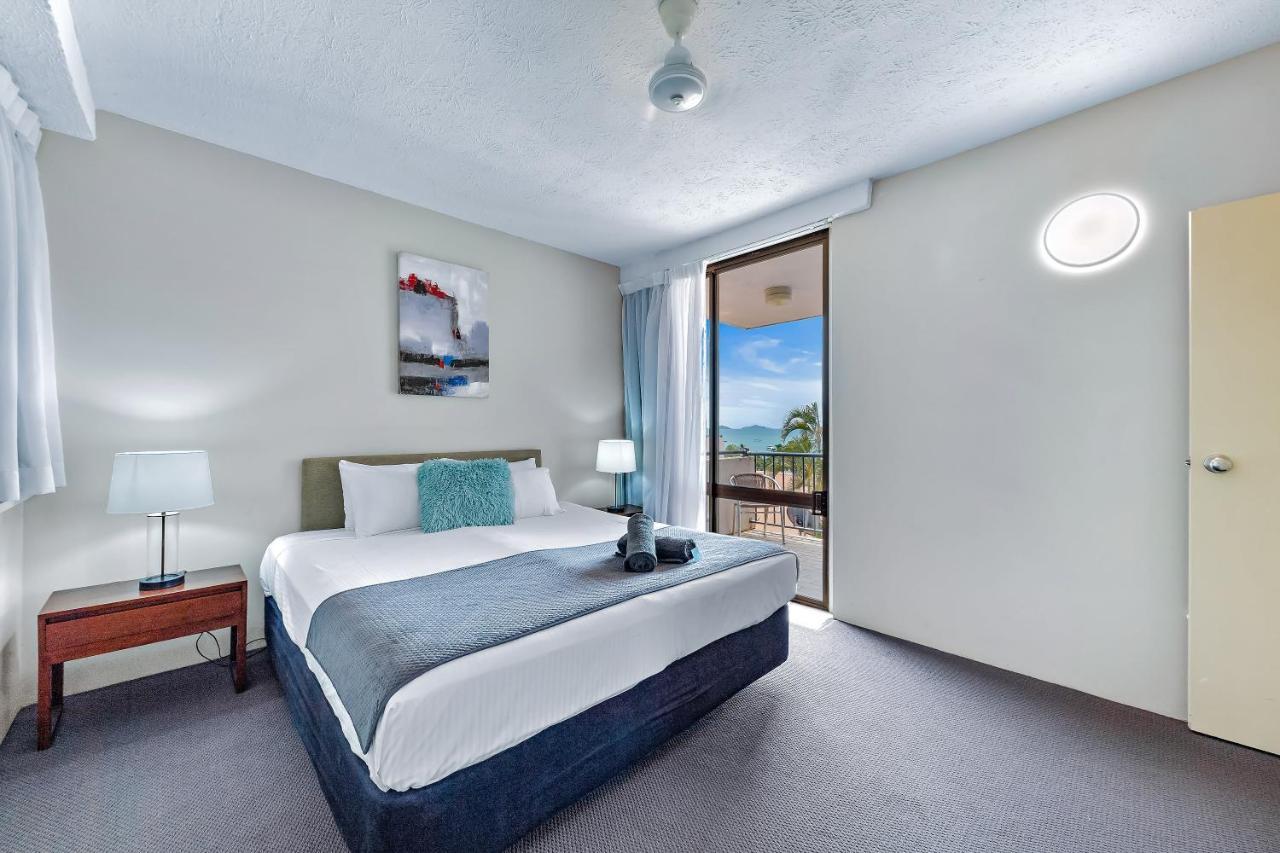 Ocean View Apartment 14 Airlie Beach Exteriör bild